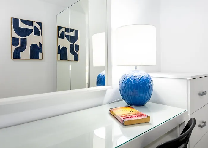 K1. Cozy Flores With Pool Apartament