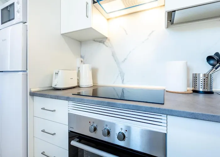 Apartament K1. Cozy Flores With Pool