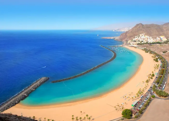 Апартаменты K1. Cozy Flores With Pool